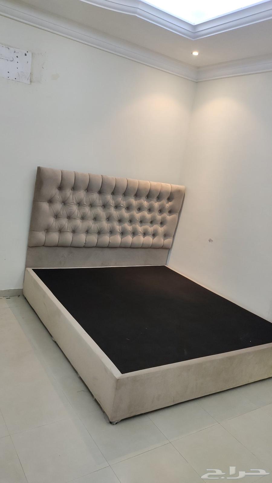 غرفتين نوم أبيض بحالة جيدة جدا64527011106819113