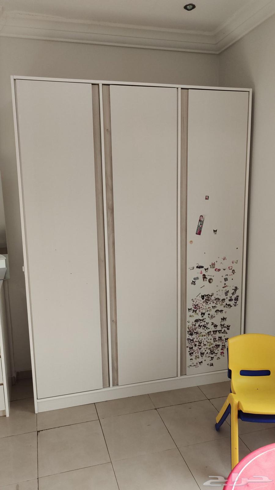 غرفتين نوم أبيض بحالة جيدة جدا64527011106819111