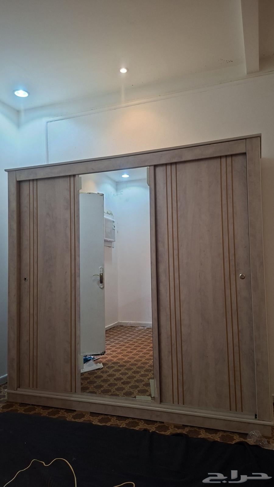 كنب شبه جديد للبيع و غرفة نوم64523555970947114