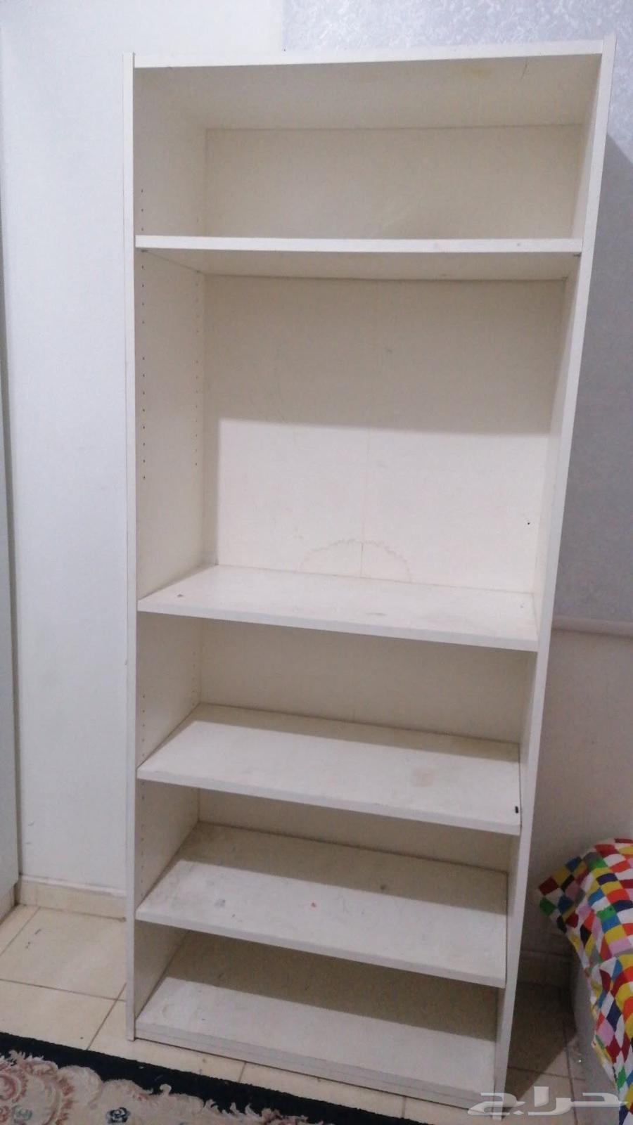 مكتبه من ايكيا على السوم64523034195201110