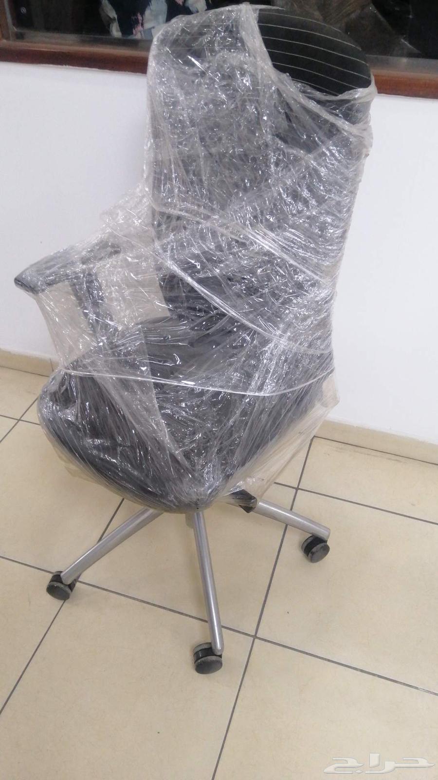 Office Tables and Chairs64523978000769111