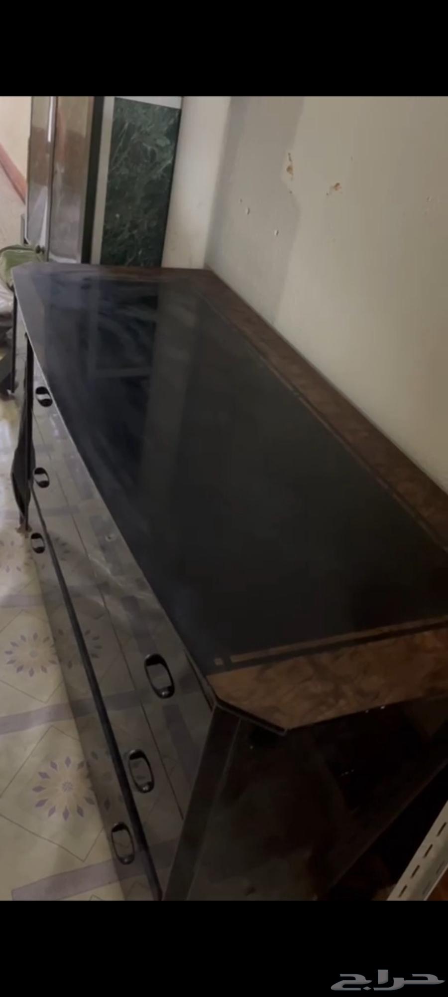 Commode with side table for 150 SAR from Al-Sabban Furniture64526884749185113