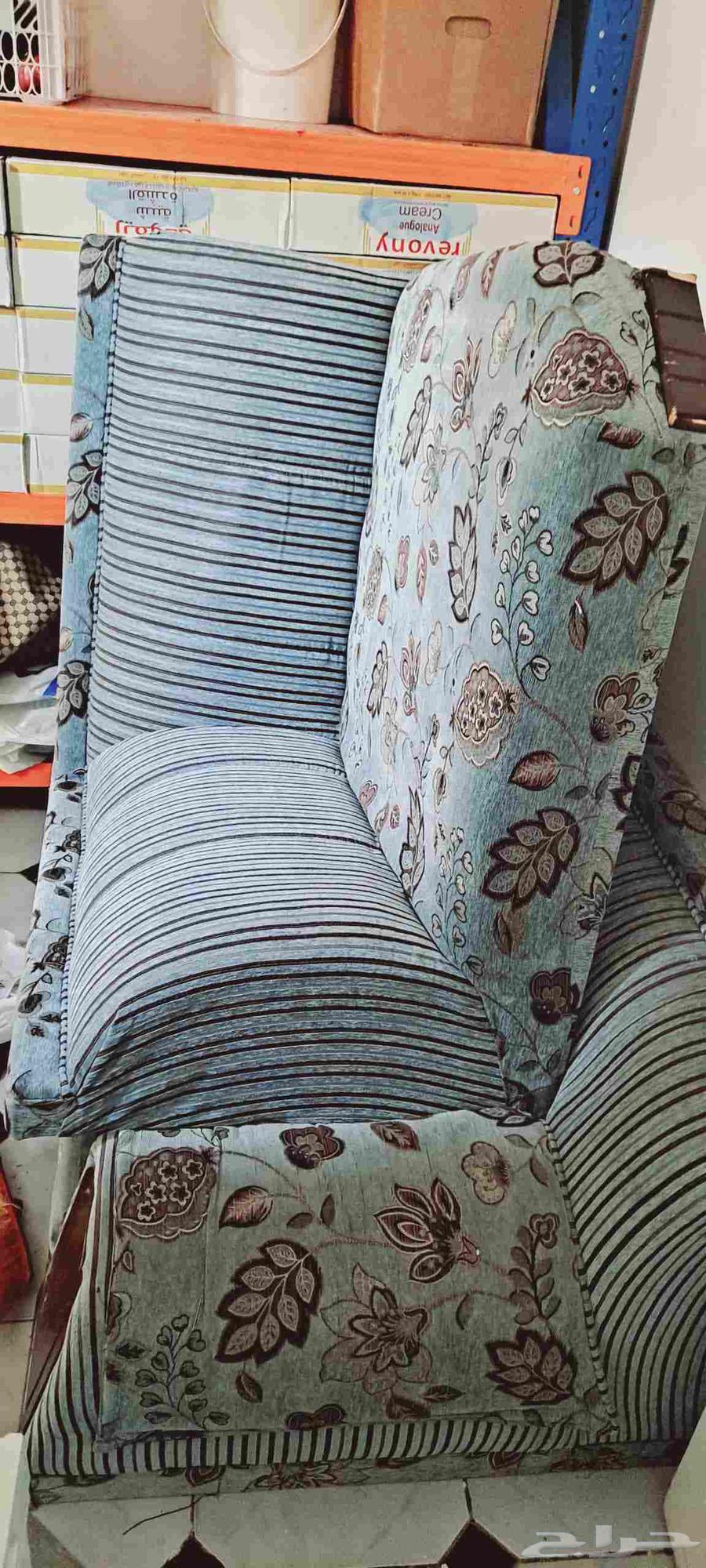 سبع كنب جديد با 200 ريال بس64525828780802110