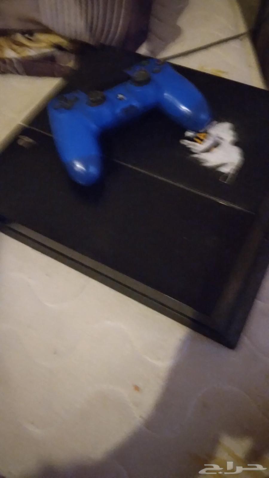 سوني 4 نظيف بس مدخل الشدي يبالها تغير قمته 60 ريال يد سوني64525247744129111