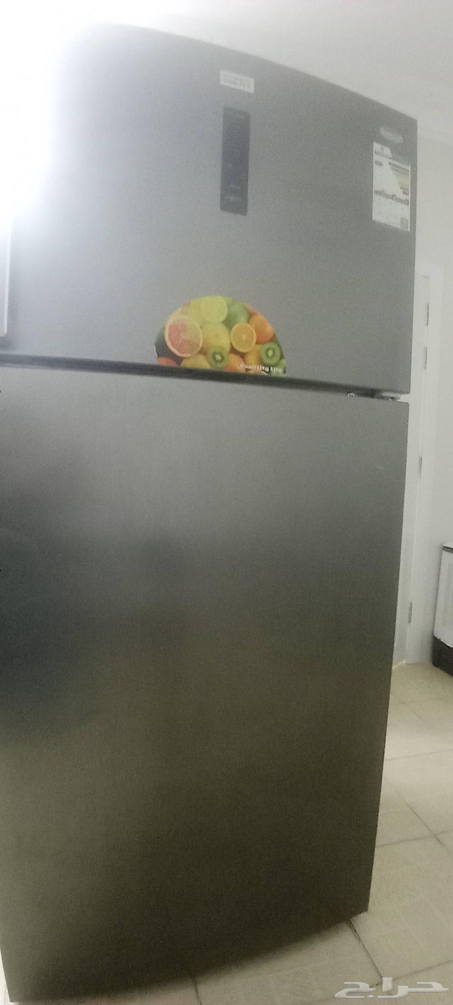 ثلاجة و فريزر بابين للبيع على الشرط ماهي خربانه64524130405121114