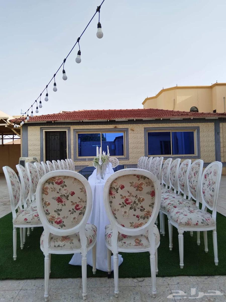 للبيع كراسي ديور نقشة نظيفة64523780834050111