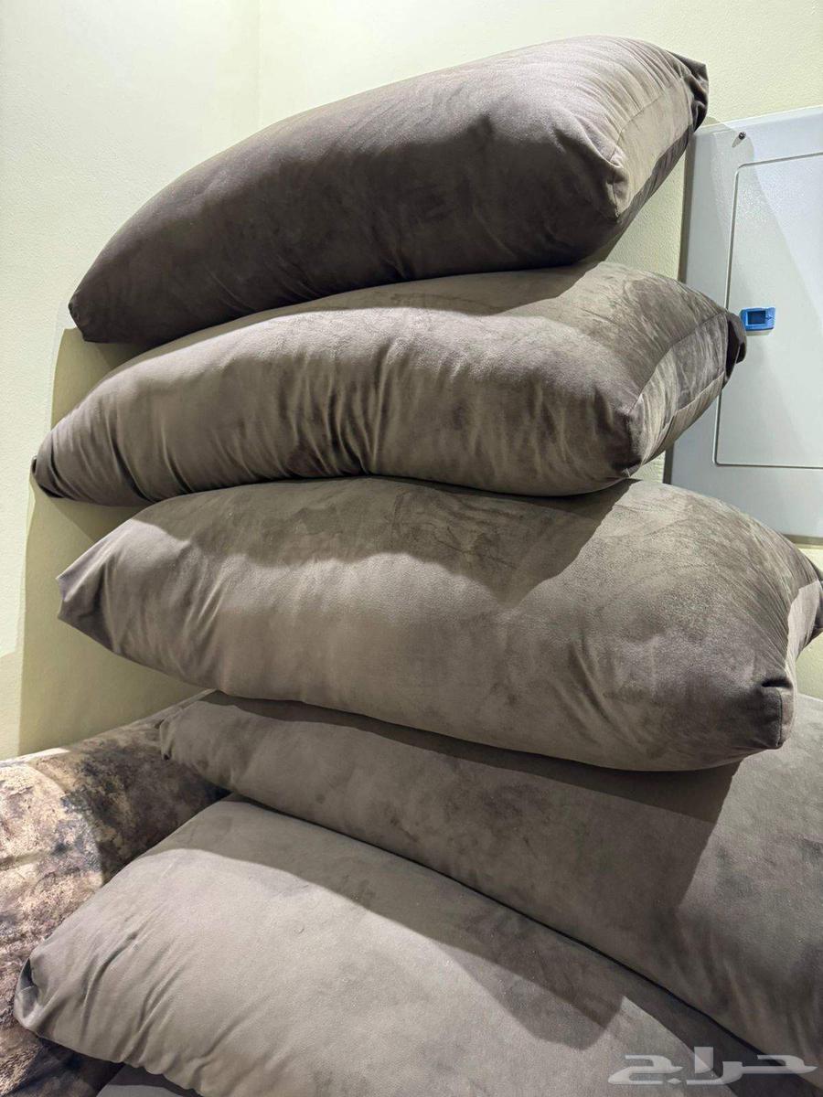 للبيع اثاث ظهريات جلسه64525372650242111