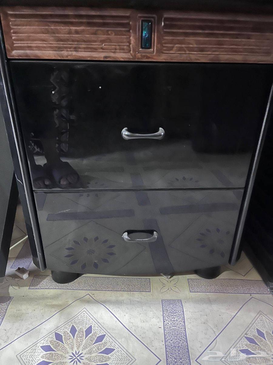 Commode with side table for 150 SAR from Al-Sabban Furniture64526884749185110