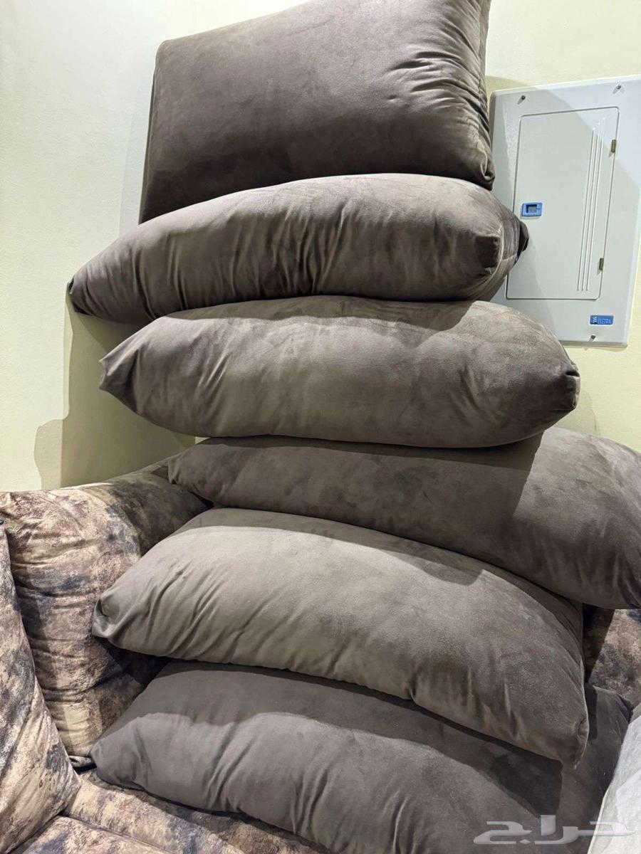 للبيع اثاث ظهريات جلسه64525372650242110