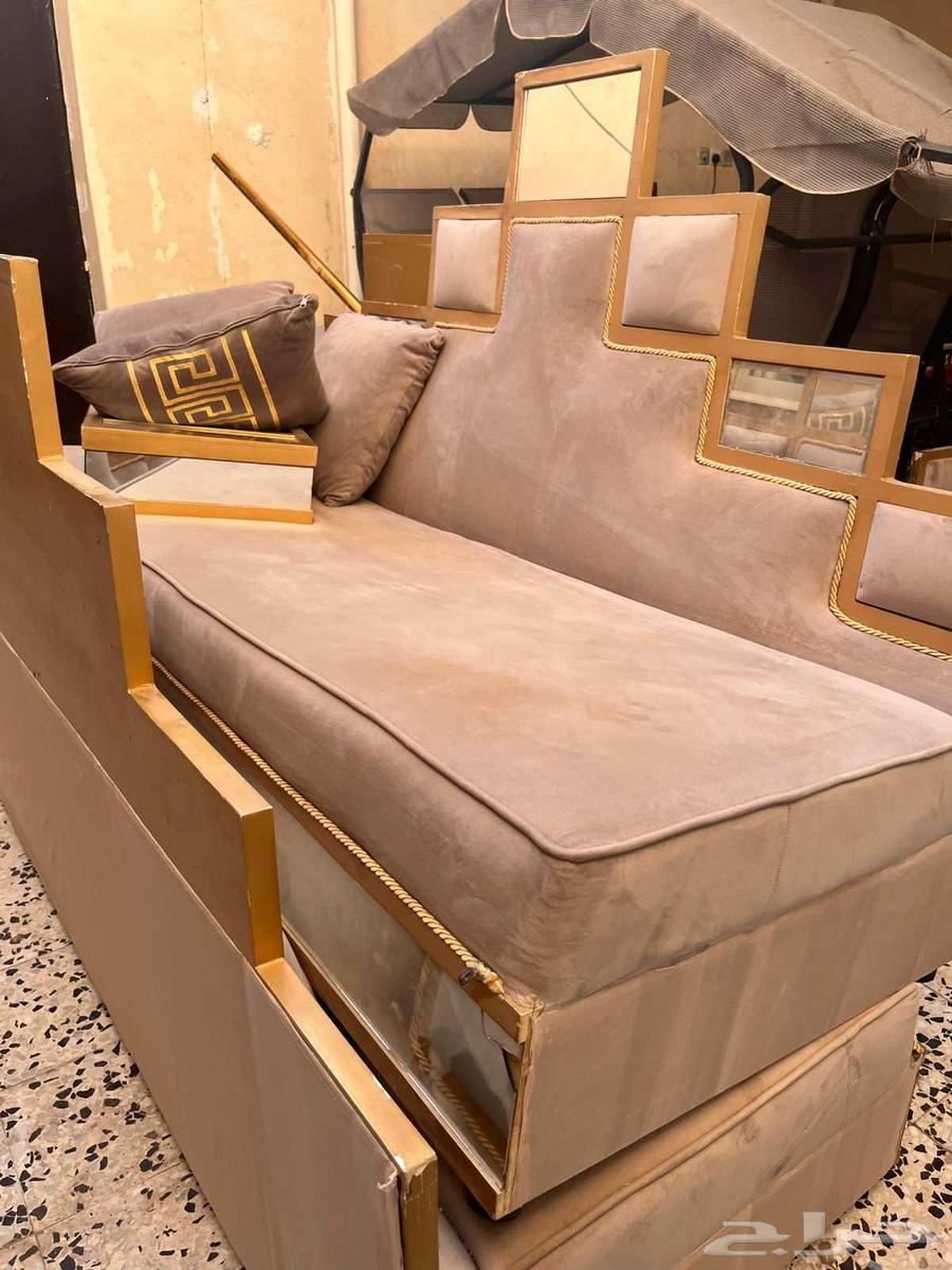 Selling a sofa set with curtain and curtain rod, the sofa is very clean64526022868099114