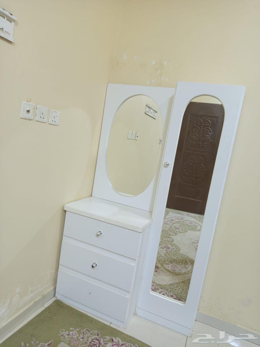 سرير معا المقعده وتسريحه ودولااب64522964259331111