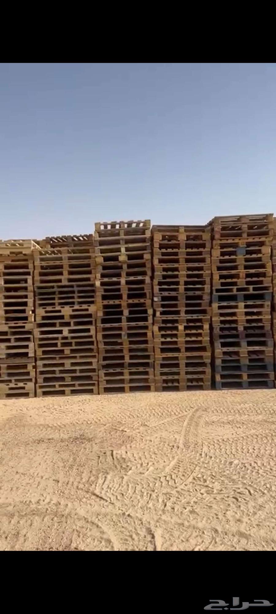 طبليات خشب كمية64522429951617110