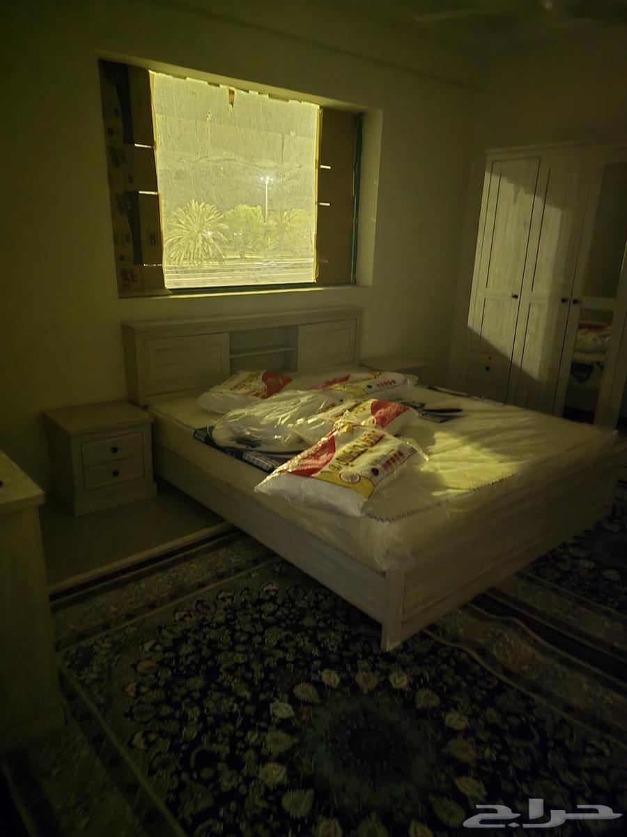 غرفة نوم كبيرة 6 قطع مع مرتبة ومجلس 6 قطع مع طاولة تليفزيون64521397605121113