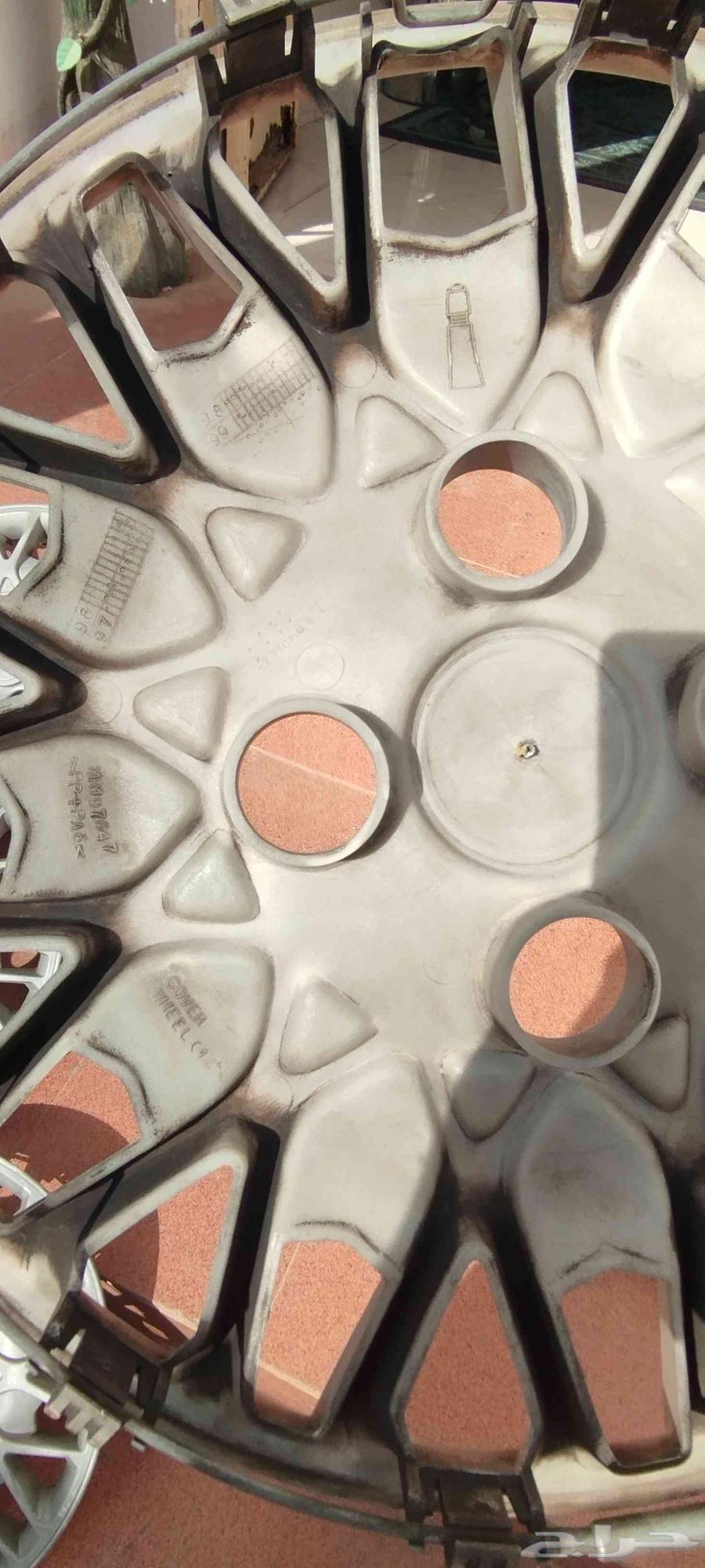 طيس ميتسوبيشي جالانت اصلي وكالة64525317057922112