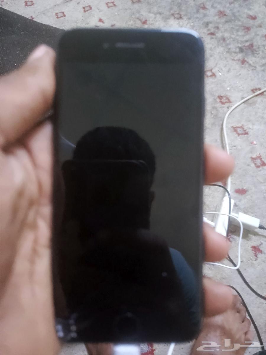 iPhone 7 used, very clean, never been repaired, has side crack, fell on the ground64520854328322110
