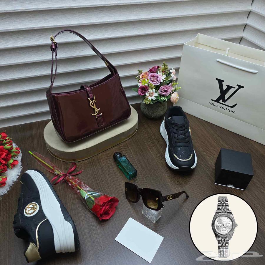 اطقم نسائيه ماركة لويس شامل التوصيل والشحن64519017384323114