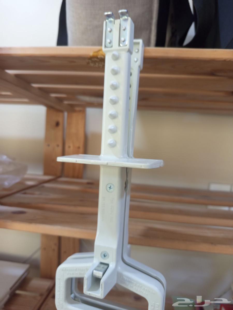 Hand fuse for current isolation64521836710658111