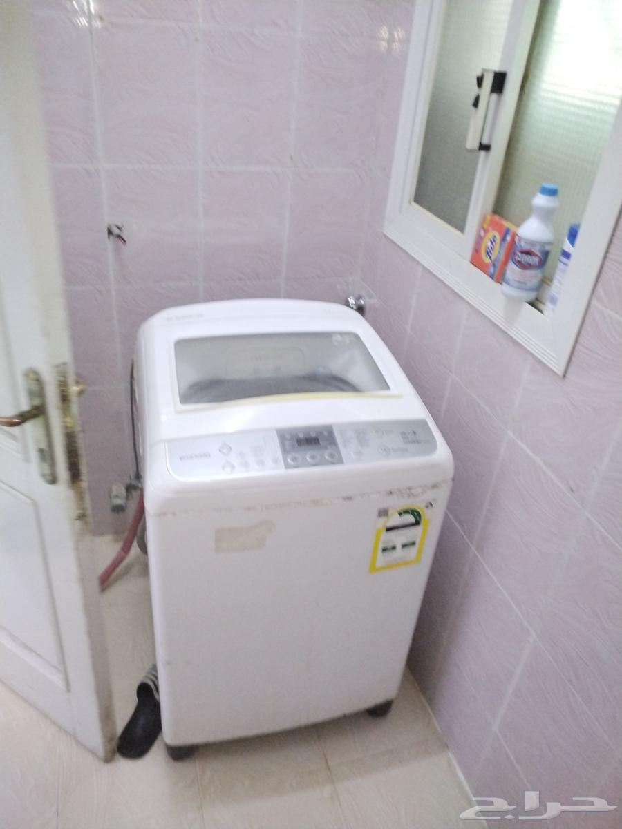 Automatic washing machine in excellent condition due to changing the house, we are selling it out of necessity64524420263169113