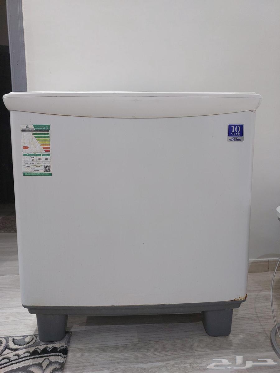 The dynamo is good, the dryer buttons work, but the fan has detached64524178445187110