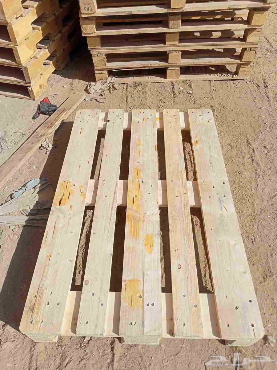 بنشتري جميع انواع الطبالي الخشب والبلاستيك جديد او استكراب64521906799617114