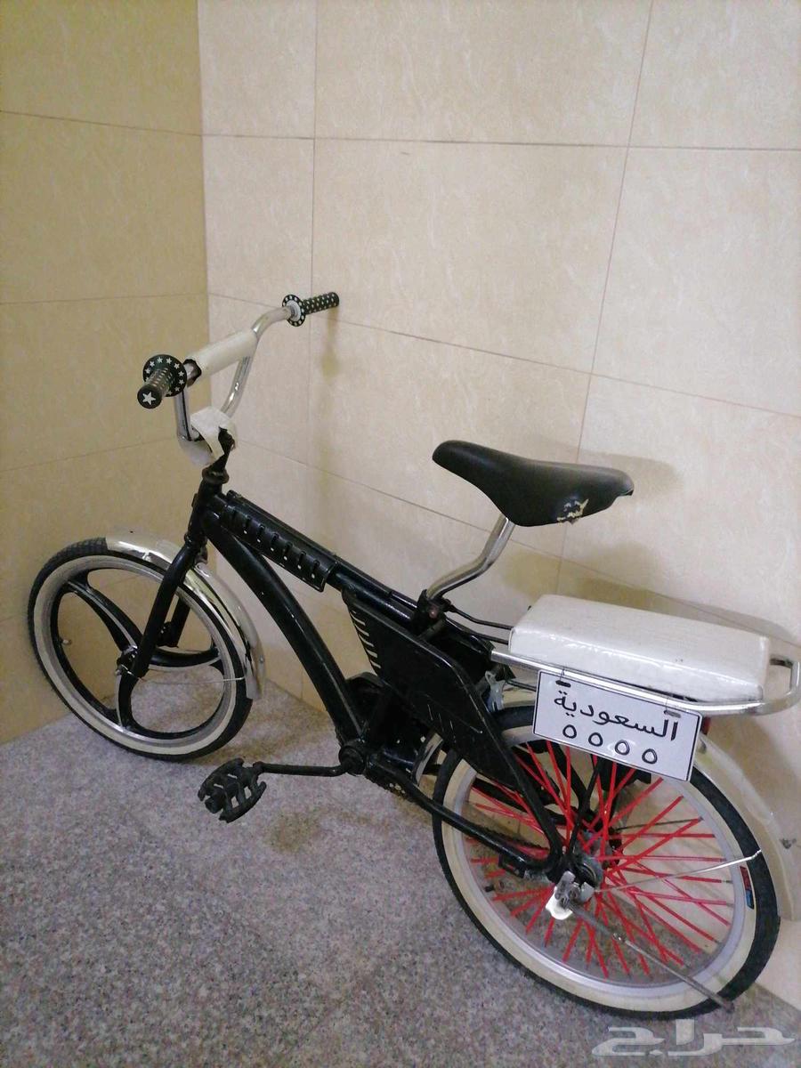 Modified Black Bicycle64524162308099110