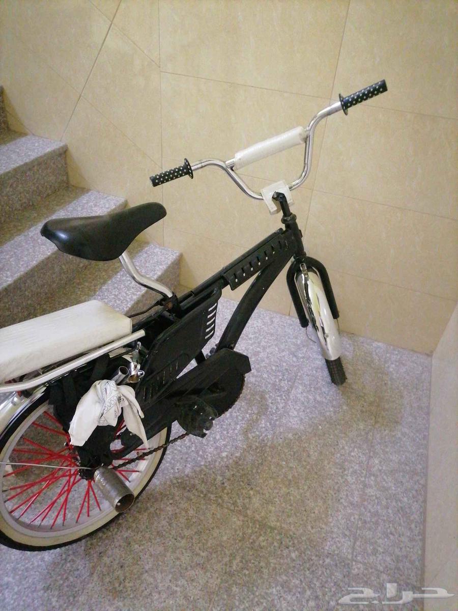 Modified Black Bicycle64524162308099111
