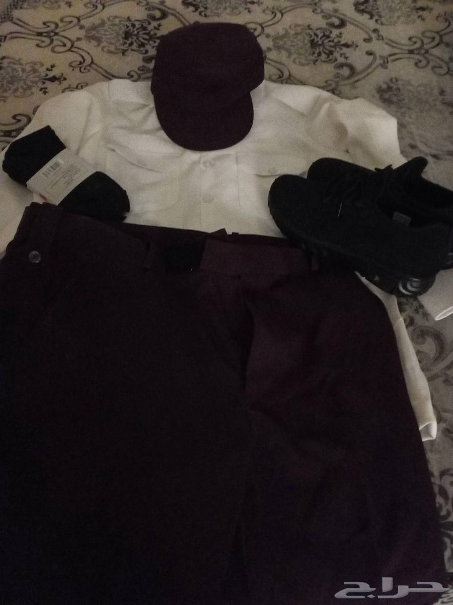 White and Maroon Security Guard Uniform64522542452354110