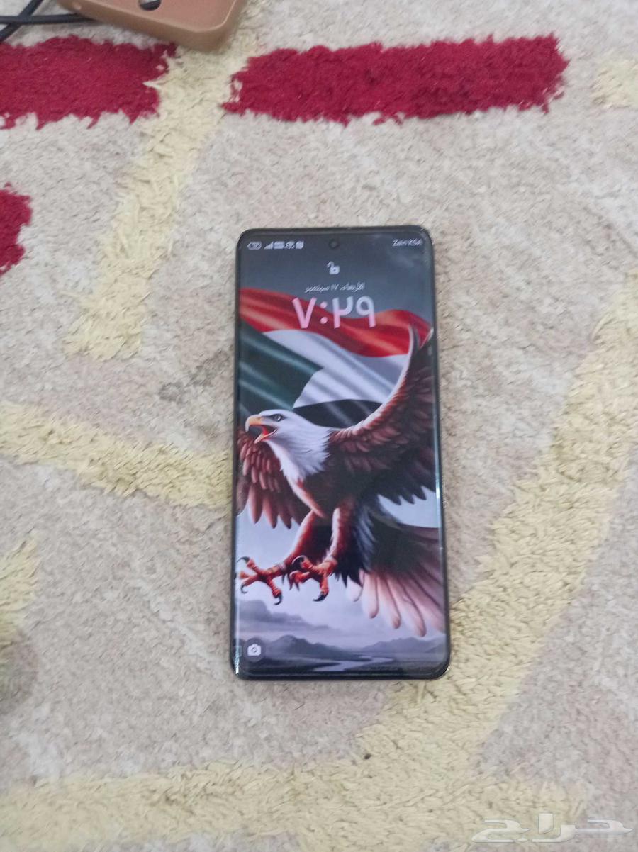 Honor x9b has only a scratch on the glass64524932791683113