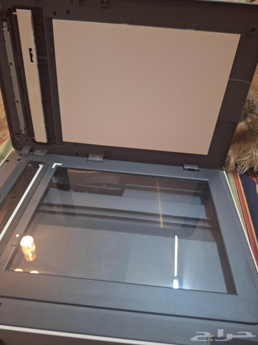 طابعه اخر موديل جديد استخدم يوم واحد على السوم64521497071362111