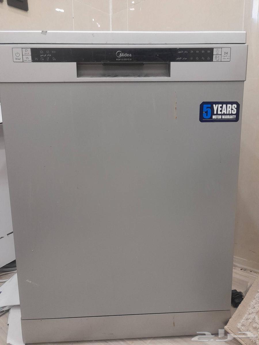 غسالة صحون شبه جديده 80064523471946881110