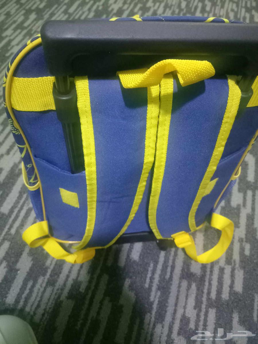 شنطه جديدة للبيع.64522415758850113