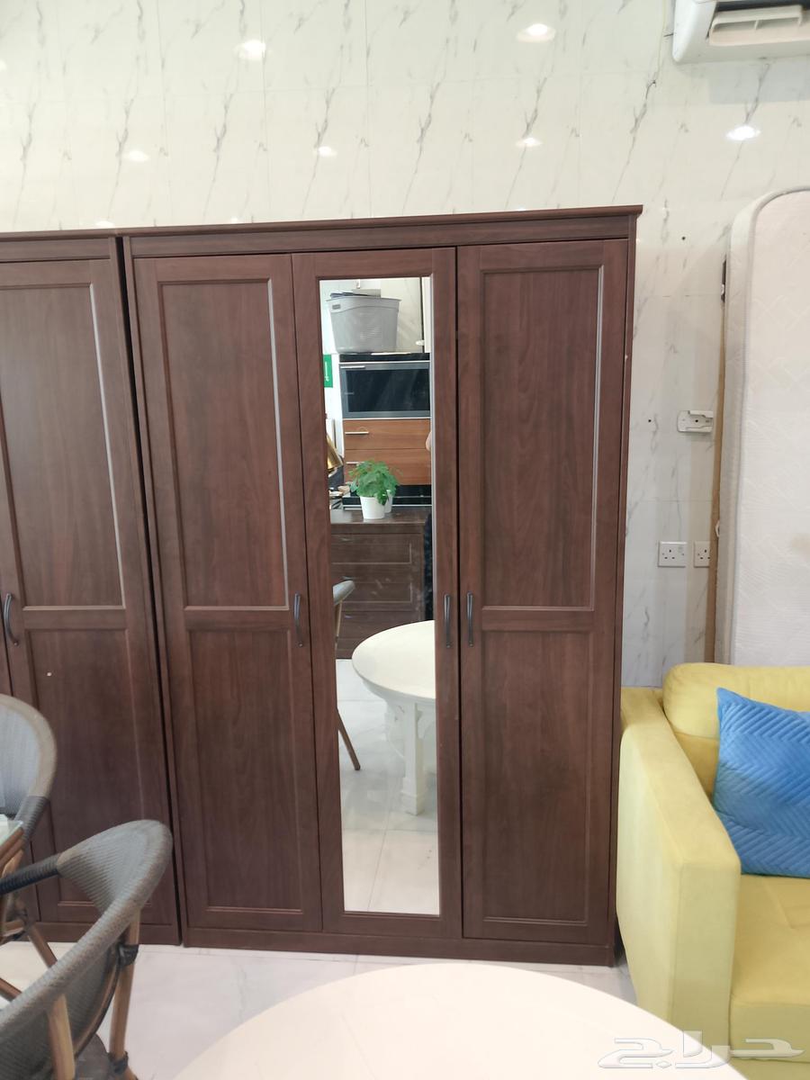 متوفرة اثنين دواليب ايكيا لون بني ثلاث ابواب جديدة64521893001091113