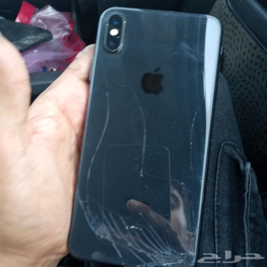 Clean Black iPhone XS Max64523358813954111
