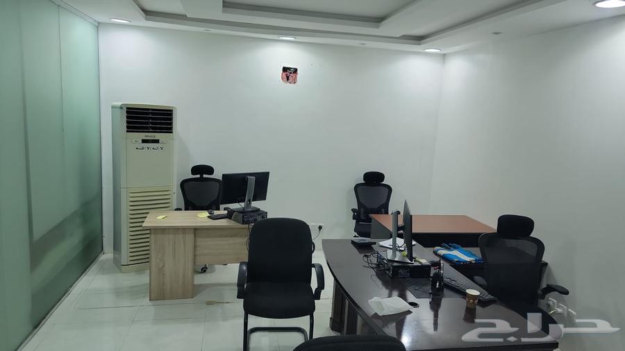 مكاتب للبيع استخدام نظيف جدا64523696857345111