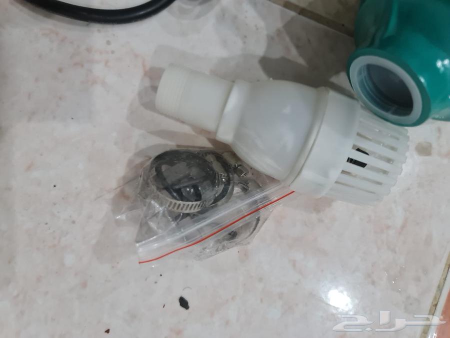 دينمو ماء 12 فولت على بطارية السياره64525787499649112