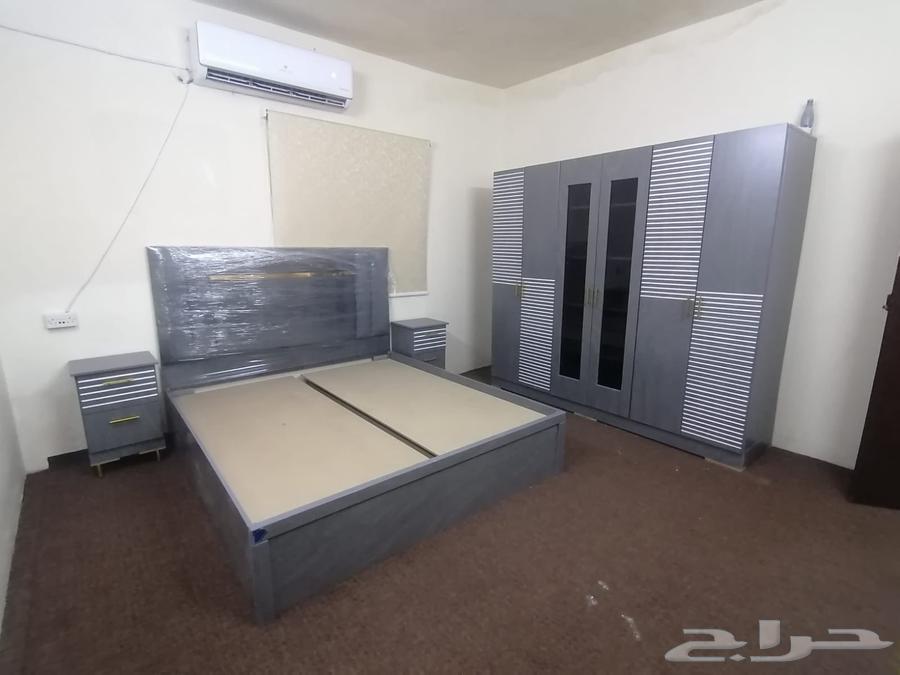 يوجد لدينا غرف نوم جاهزه ومراتب طبيه بسعر المصنع64519003243265111