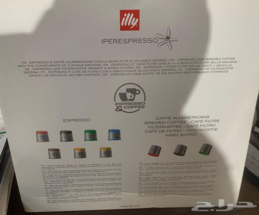 ماكينة قهوة كبسولات ايلي جديدة بكرتونة64525150606211114