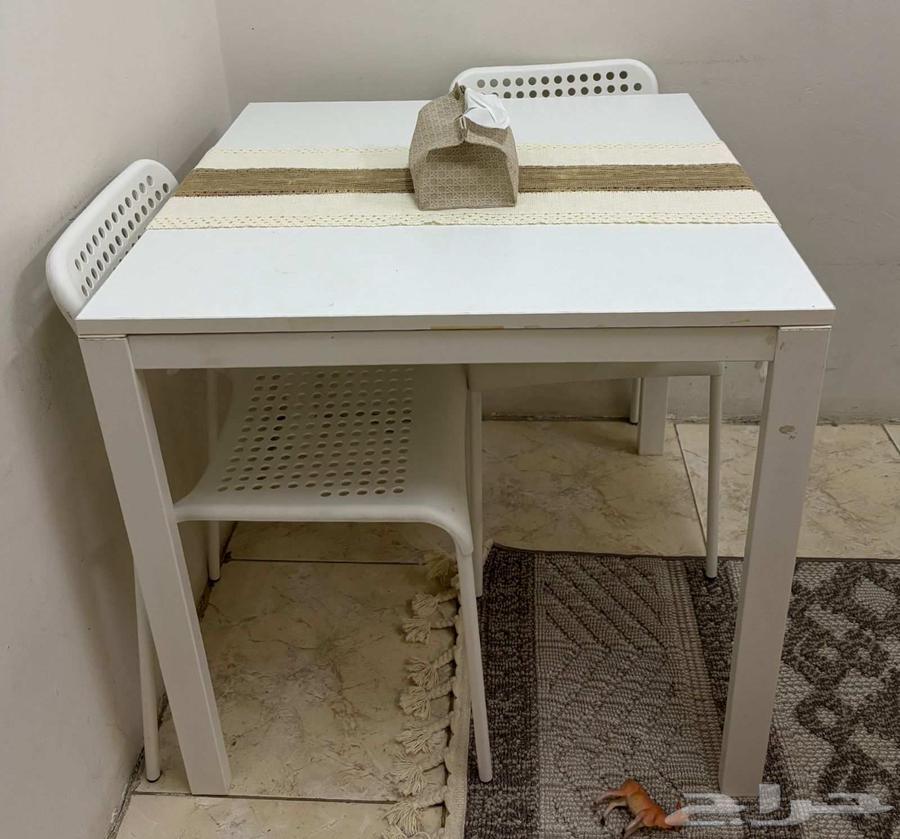 Dining table 2 chairs (from IKEA)64519087934337110