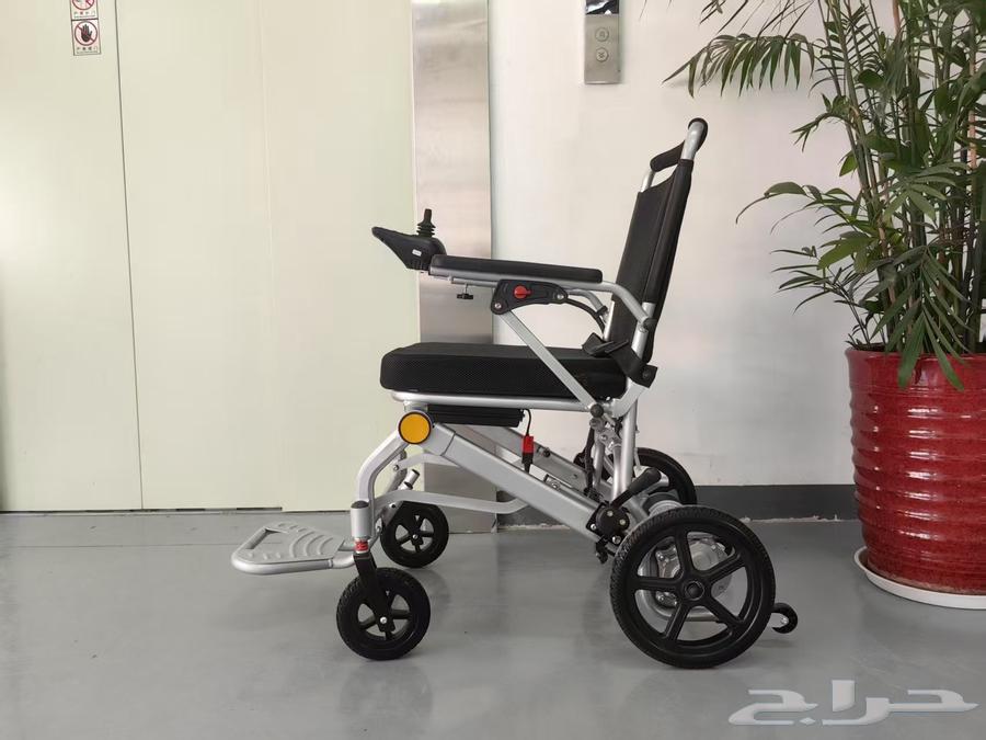 عرض اليوم الوطني كرسي متحرك خفيف كهربائي ريموت تشغيل عن بعد64522514509825111