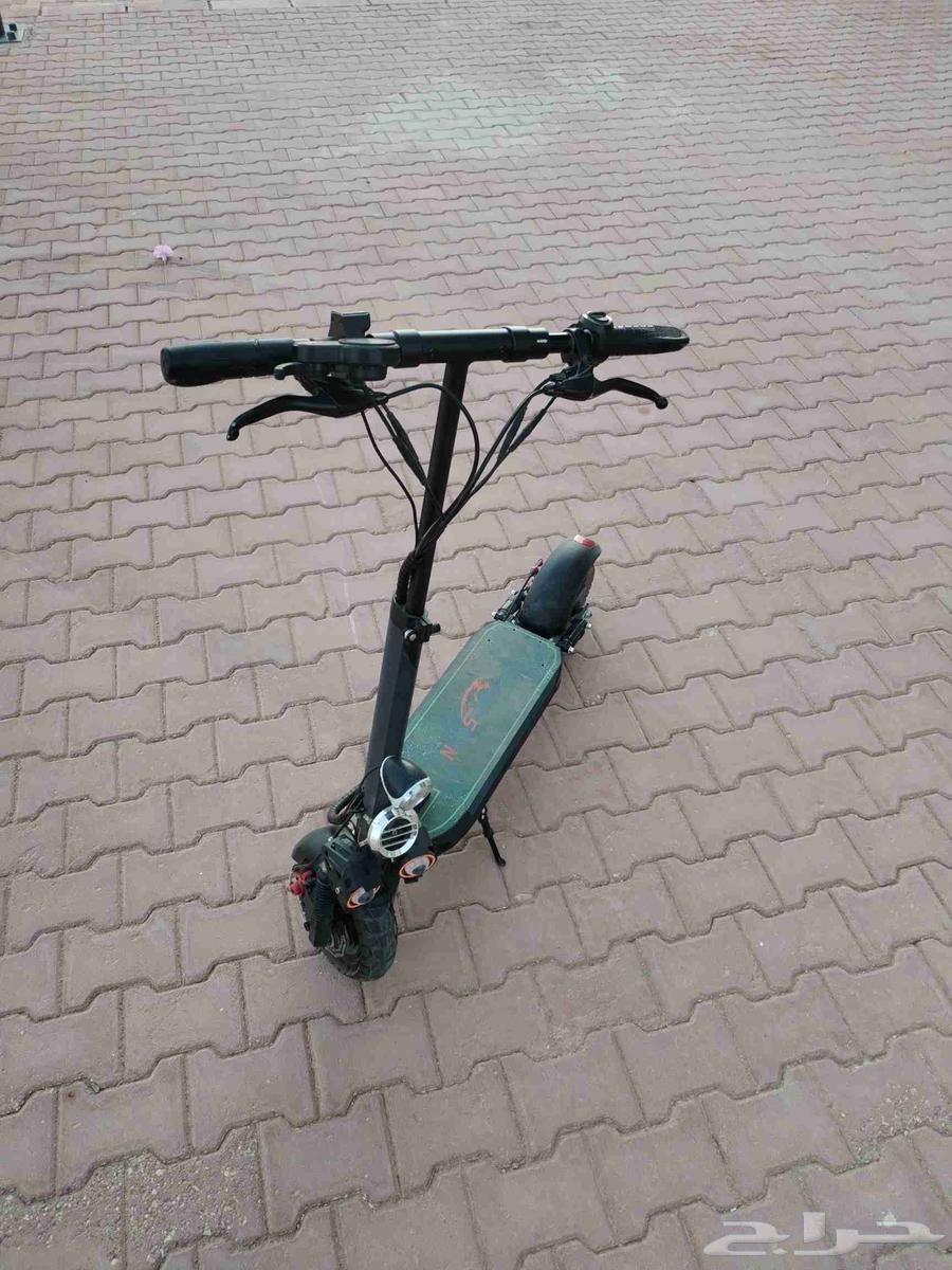 Original Ghost Scooter with Large Battery64519950045442112