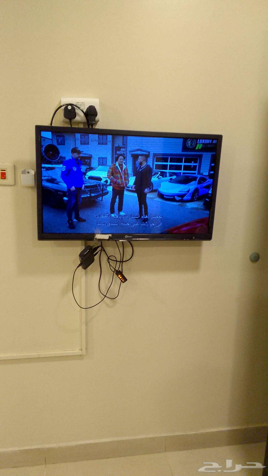 خمس شاشات مقاس 32 للبيع مستخدم نظيف سليمه من كل شيئ64522444014850110