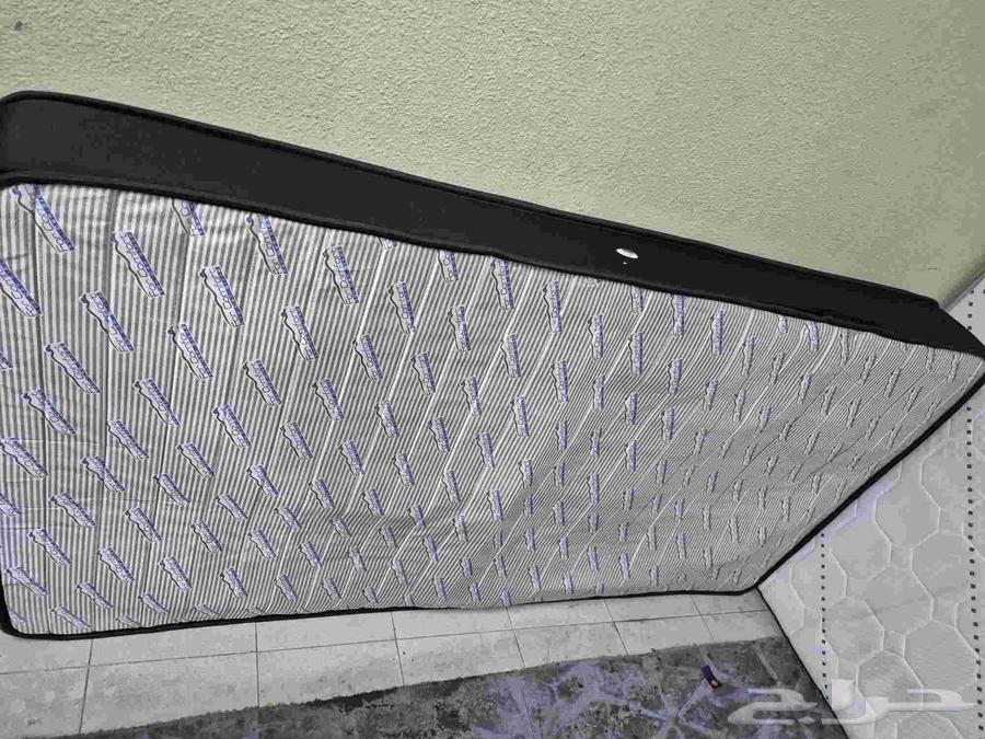 Single bed one meter by two meters, price 100 riyals, used, very clean64523061952769110