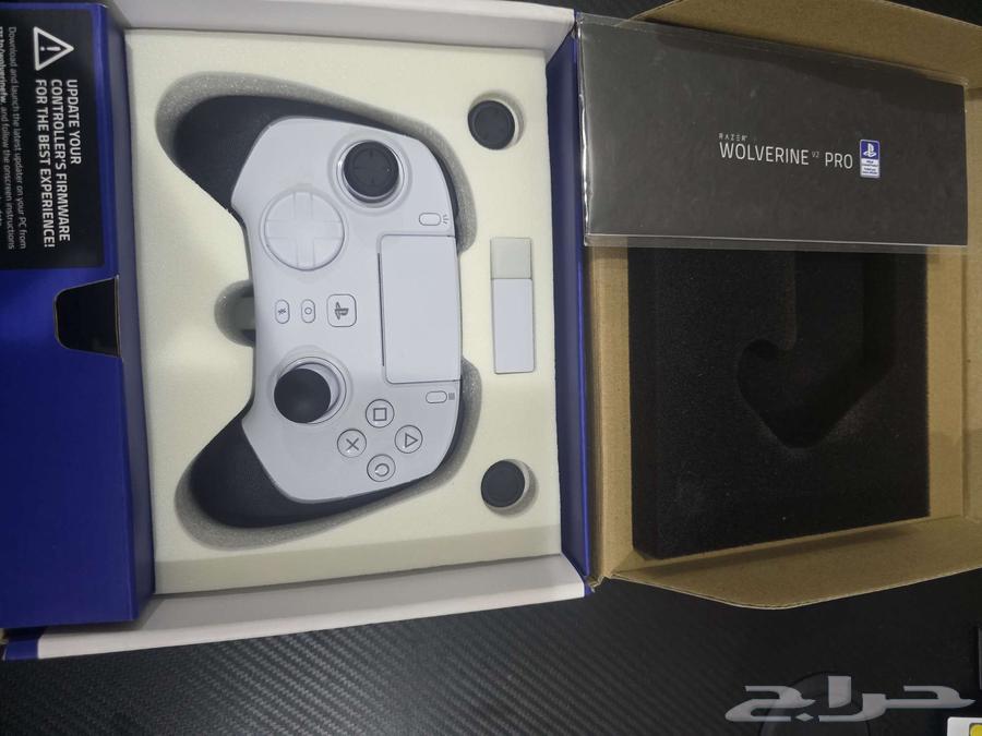 Razer Wolverine V2 Pro64524767584387112