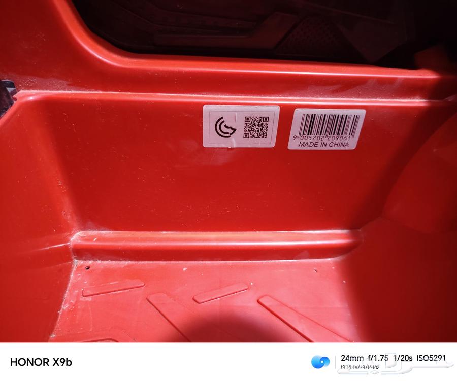 سياره أطفال شبه جديد وحامله بخور على شكل سيفين ونخله اخضر64524946728834112