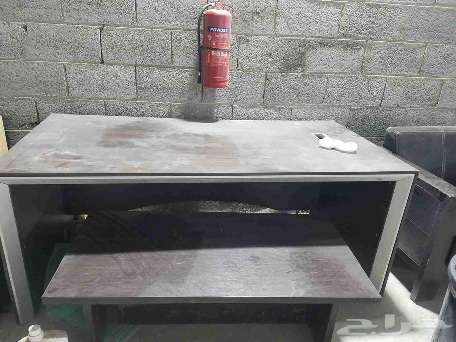 للبيع أثاث مكتبي بحالة ممتازة64524726166658114