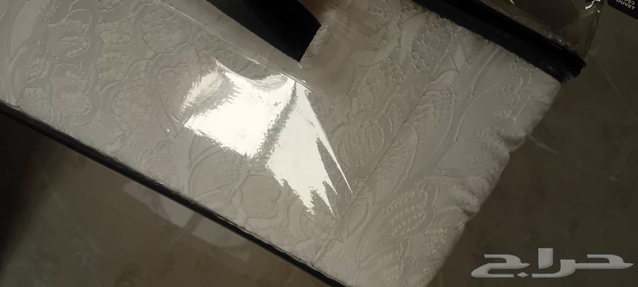 مفرش نفرين نظيف جديد ابيض64519667057538110