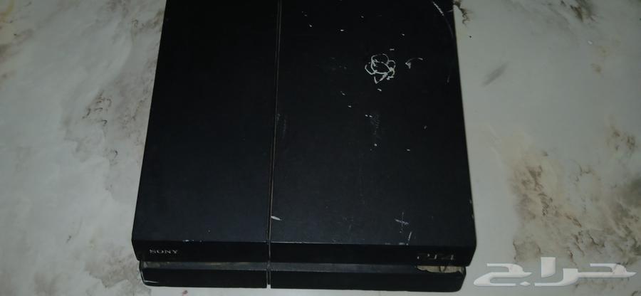 سوني 4 مع يدين مستخدم نظيف64525718849410110
