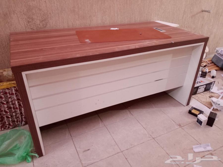 طاولة مكتبية للبيع   دولاب تراثي64525455968387110
