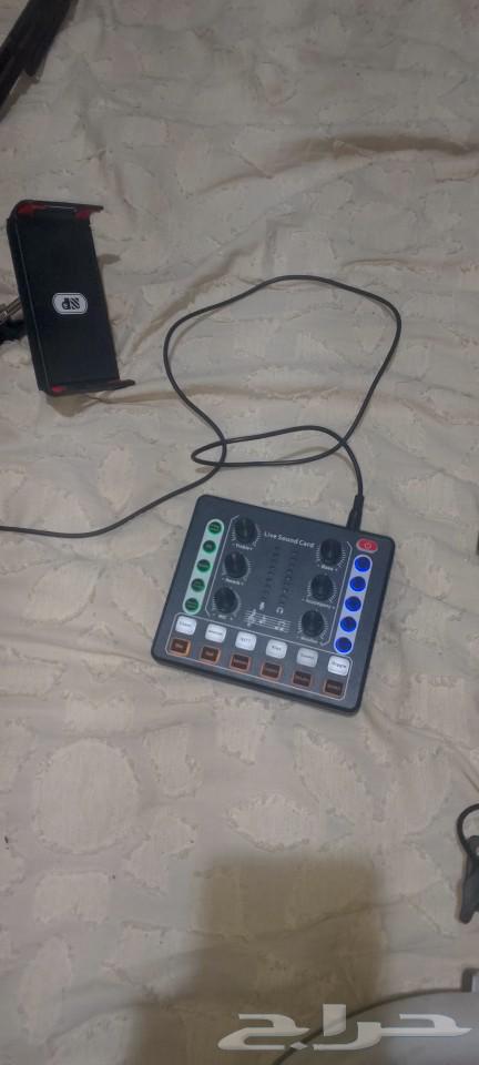 Professional Sound Card Set for Live Streaming, Professional Microphone, Sound Card, and Lighting64519540142466110