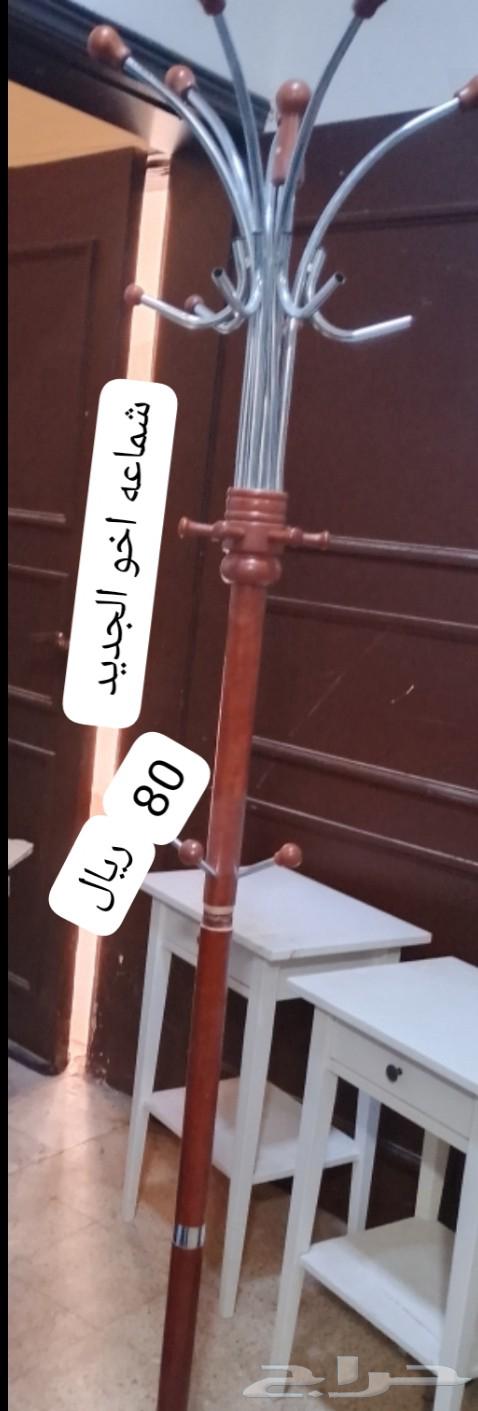 Clean new hanger and amplifiers64526759188866110